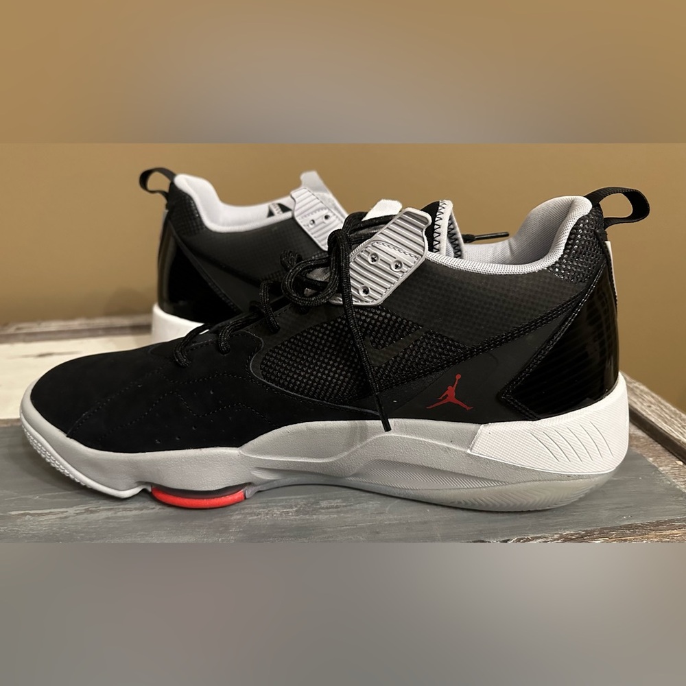 NIKE MENS AIR JORDAN ZOOM 92 BLACK/UNIVERSITY RED -SIZE 15 - Picture 5 of 10